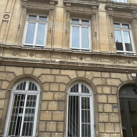 公寓 Charmant Duplex Parking En Option