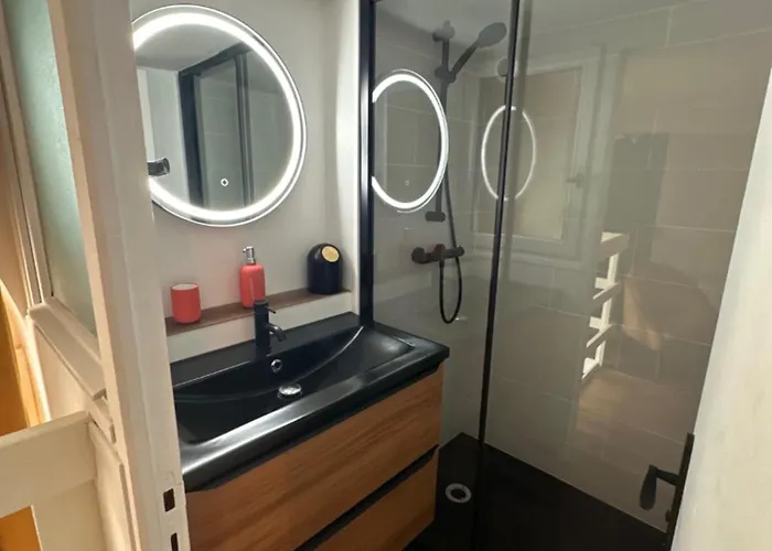 Charmant Duplex Parking En Option 公寓