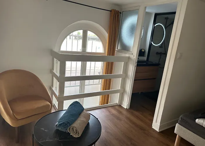 Charmant Duplex Parking En Option 公寓